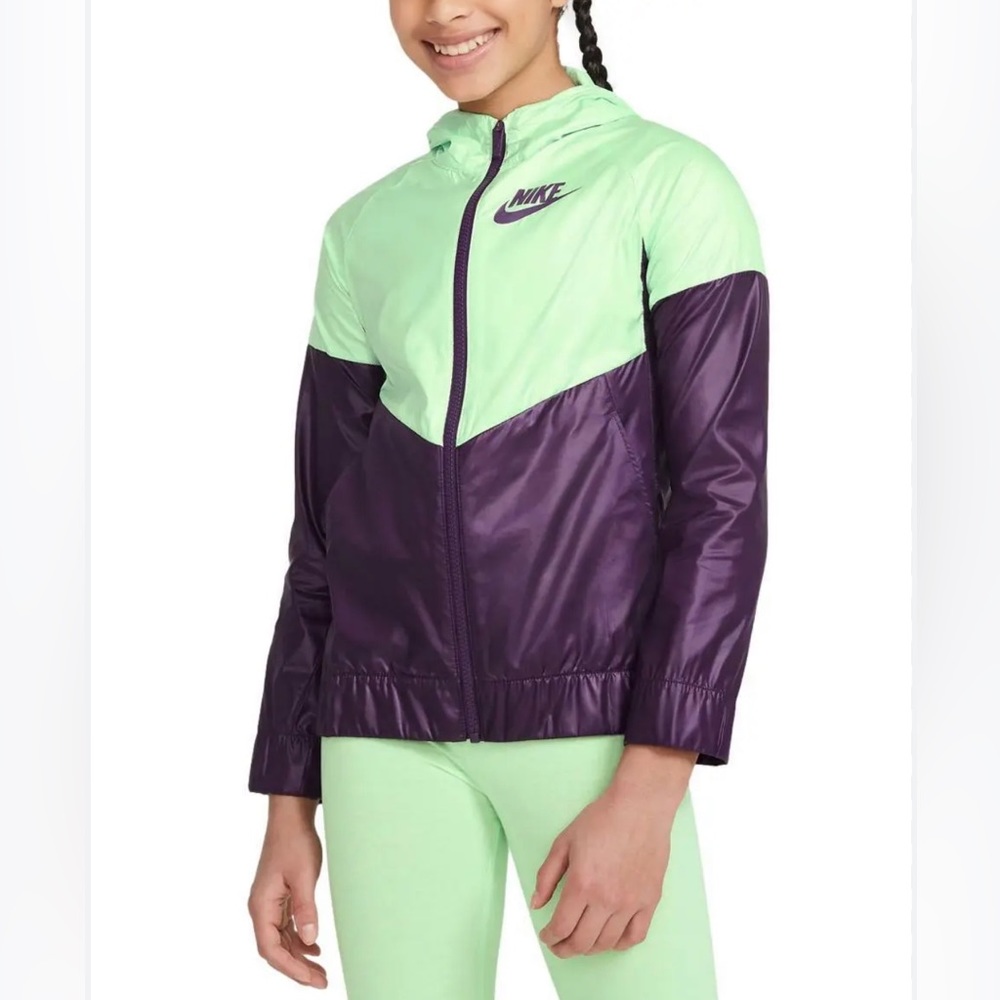 Nike Kid’s Windrunner Jacket Size Large